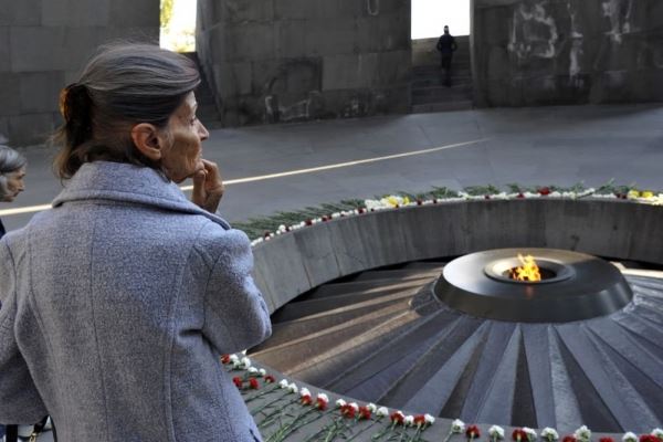   Сенат США принял резолюцию о признании геноцида армян 