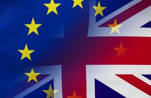 <br />
Евросоюз будут рад возвращению Великобритании в свой состав после Brexit<br />
